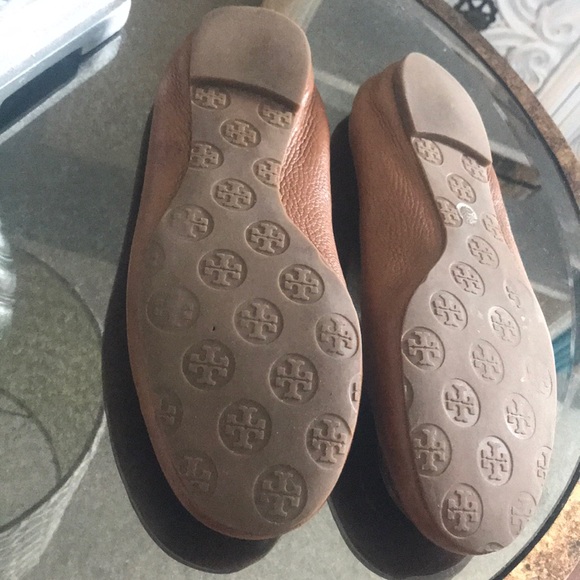 Tan Tory Burch Flats Size 11 - Picture 3 of 6